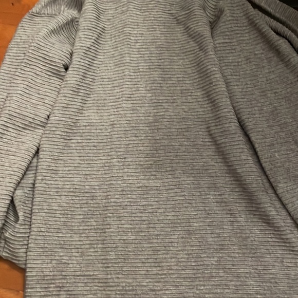 Textured sweater - Picture 5 of 5